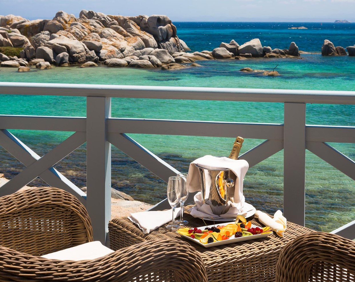 Servizi presenti sull'isola Isola di Cavallo